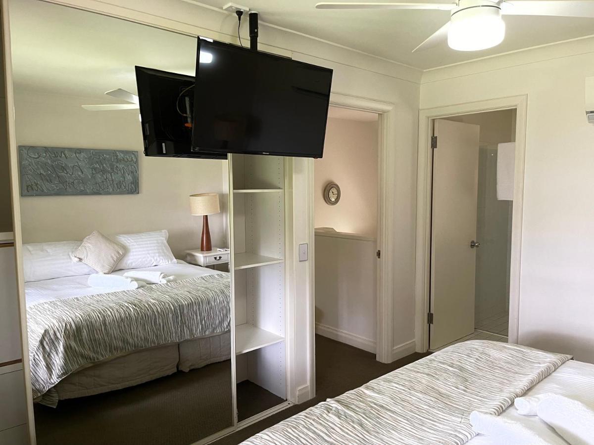Villa Provincial - 2 Bedrooms Both With Ensuites -Situated In Cypress Lakes Resort Pokolbin Exteriör bild